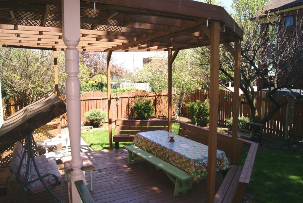 وندسور Ye Olde Walkerville Bed & Breakfast المظهر الخارجي الصورة