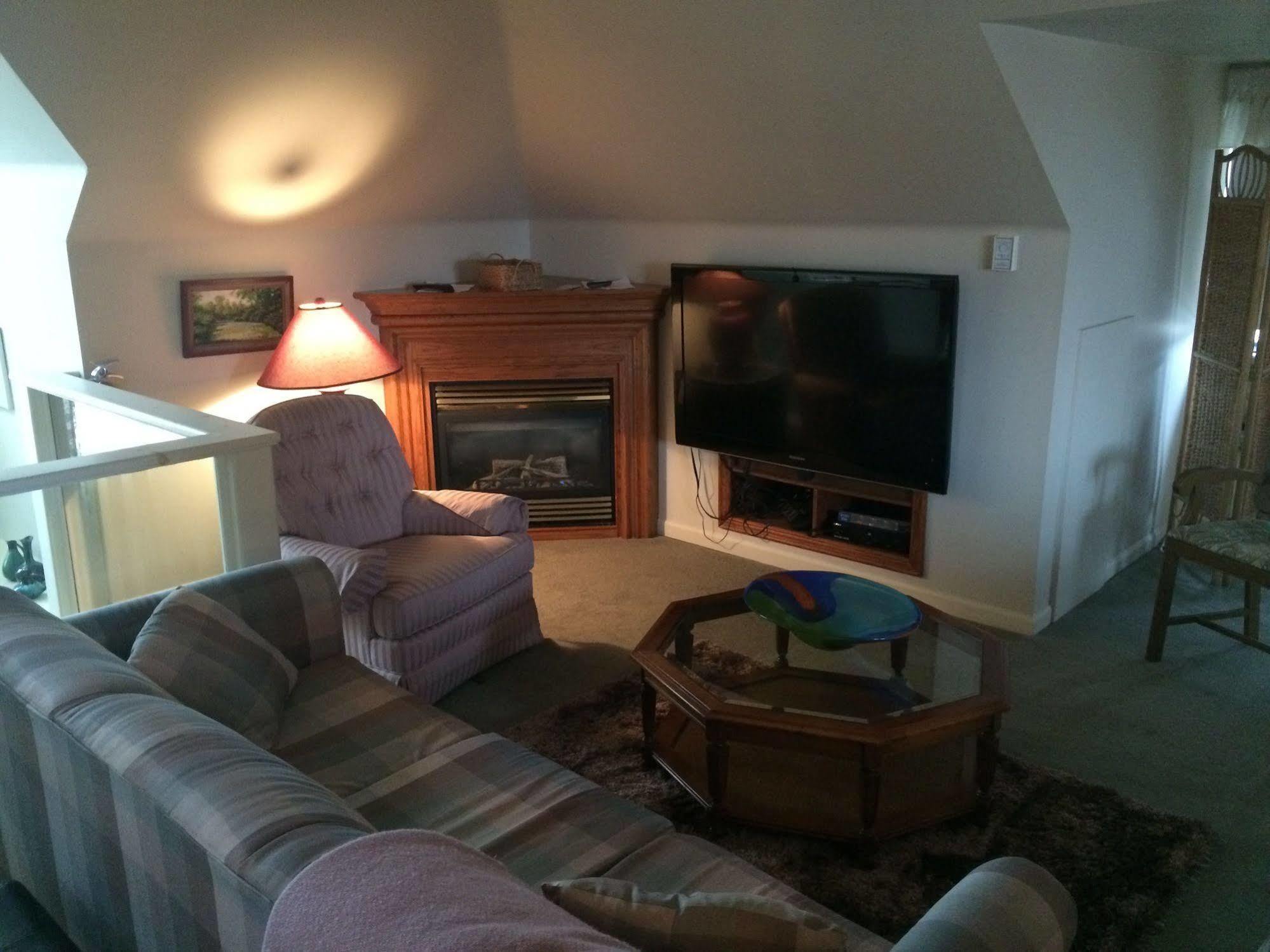 وندسور Ye Olde Walkerville Bed & Breakfast المظهر الخارجي الصورة
